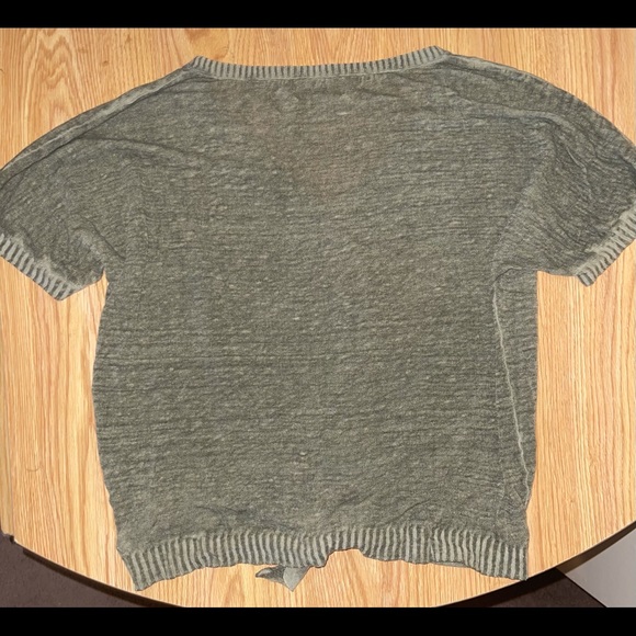 Cloth & Stone Top - Picture 2 of 4